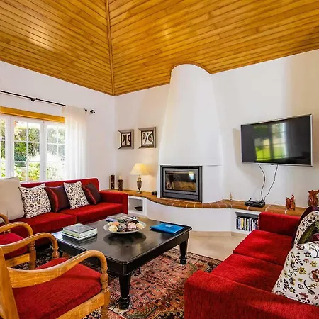 Guest house Holiday With Private Pool *
